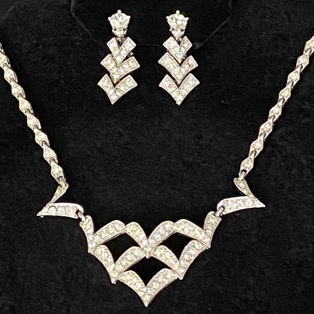 Vintage BOGOFF Sparkling Crystal Necklace & Earring Set - Stunning!